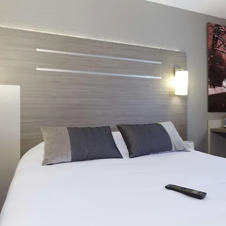 Western Centre Hotell Voiron