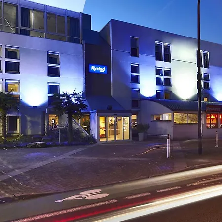 Western Centre Hotell 3*