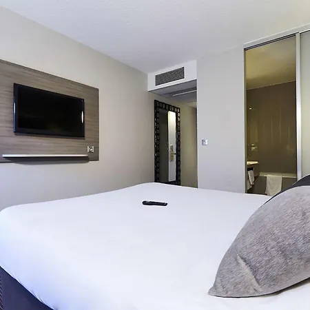 Western Centre Hotel 3*