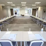 Hotel Kyriad Grenoble-voiron Chartreuse-centr'alp 3*