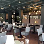 Kyriad Grenoble-voiron Chartreuse-centr'alp Hotel Voiron