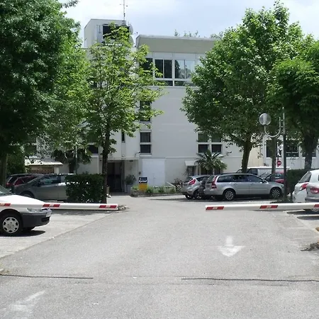 Western Centre 3* Voiron