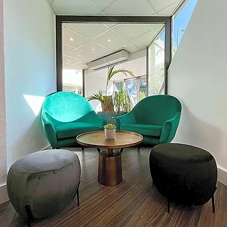 Hotel Kyriad Grenoble-voiron Chartreuse-centr'alp