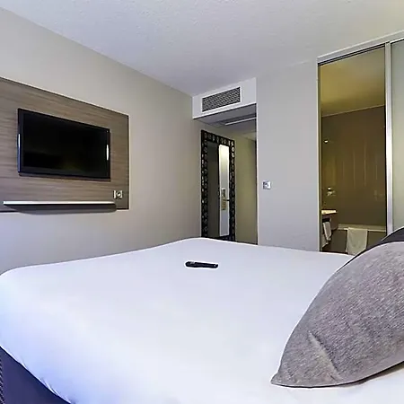 Kyriad Grenoble-voiron Chartreuse-centr'alp Hotel