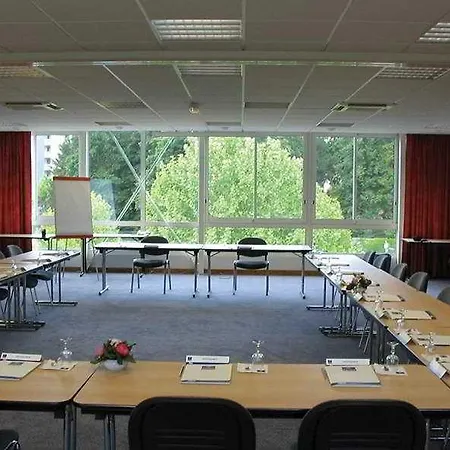 Western Centre 3*