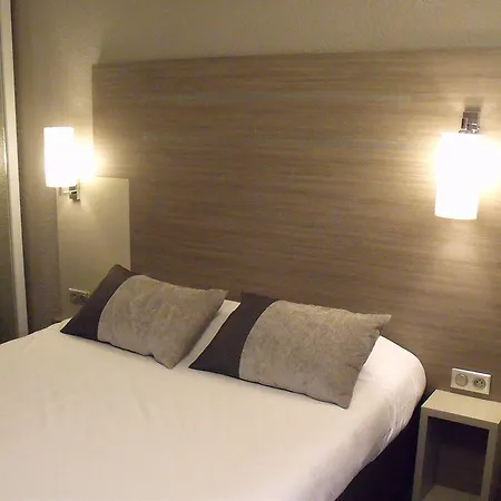 Western Centre 3* 瓦龙